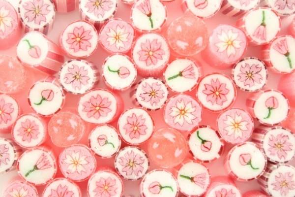 パパブブレの 桜ミックス キャンディ 1分咲き 満開まで花の移ろいを表現 E レシピ 料理のプロが作る簡単レシピ 1 1ページ