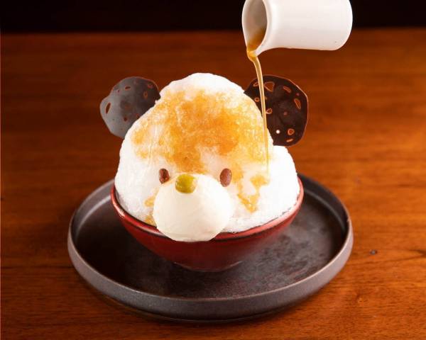 ふわふわ 白くま のほうじ茶かき氷が東京 テラスダイニングタンゴで つぶあん フルーツをイン E レシピ 料理のプロが作る簡単レシピ 1 2ページ