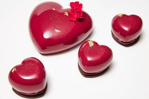 パーク ハイアット 東京のバレンタイン ホワイトデー ハート型のチョコケーキ お茶 果実の和風チョコ E レシピ 料理のプロが作る簡単レシピ 1 3ページ