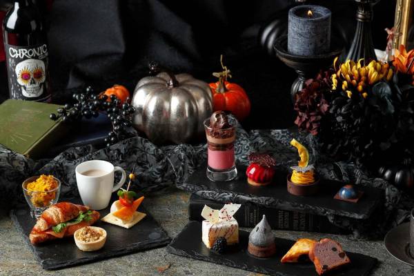 ホテル雅叙園東京 ハロウィンナイト テーマのアフタヌーンティー 黒い森 チョコレートケーキなど E レシピ 料理のプロが作る簡単レシピ 1 2ページ