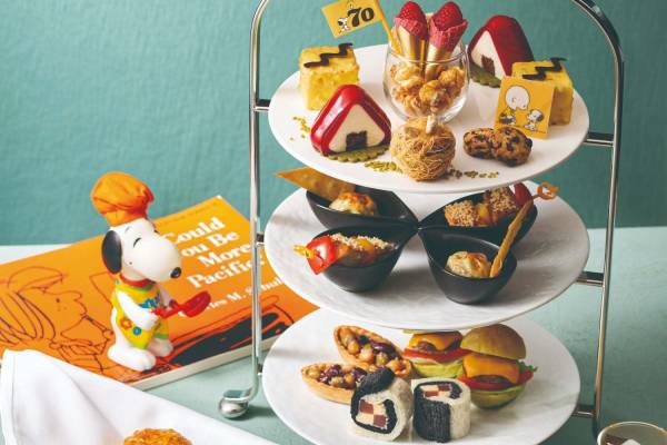 帝国ホテル 東京で スヌーピー アフタヌーンティー ドッグハウス型ケーキやスヌーピーパンなど 年10月16日 ウーマンエキサイト 1 2