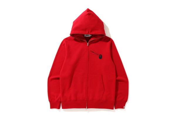 ア ベイシング エイプ×コム デ ギャルソン、レッドの“吹き出しロゴ 