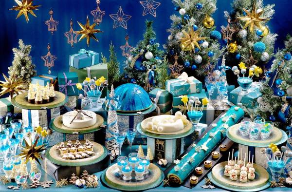煌めく星空 イメージのクリスマススイーツビュッフェ ヒルトン福岡シーホークで 雪だるまケーキも E レシピ 料理のプロが作る簡単レシピ 1 2ページ