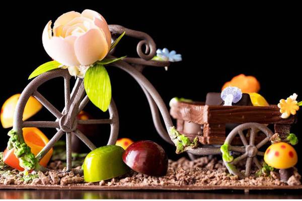 横浜ベイホテル東急のバレンタイン 花を積んだ自転車 モチーフのチョコレートやケーキセット E レシピ 料理のプロが作る簡単レシピ 1 3ページ