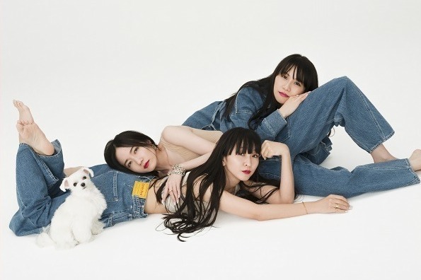 リーバイス レッド」新作“ワークウェア”着想のデニムパンツ