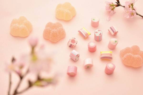 パパブブレのさくらキャンディミックス 満開のサクラ 葉桜 柄 さくらミルクや紅茶味で E レシピ 料理のプロが作る簡単レシピ 1 2ページ