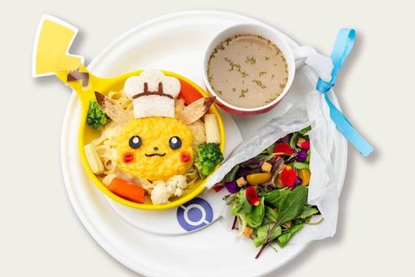 東京 大阪 ポケモンカフェ にシェフ パティシエ ウェイトレスピカチュウの3周年記念メニュー E レシピ 料理のプロが作る簡単レシピ 1 3ページ