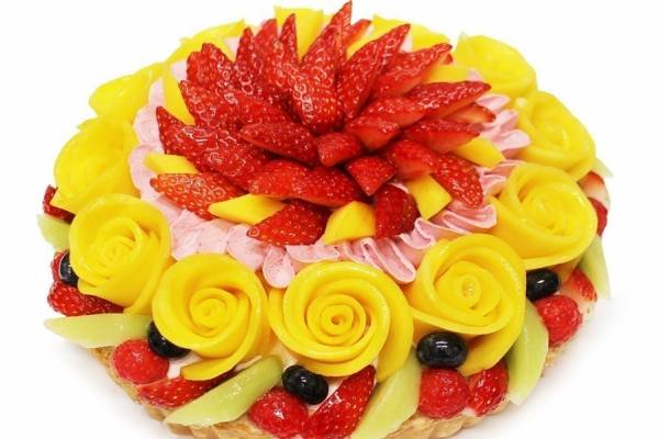 カフェコムサ新作フルーツの花束ケーキ マンゴーの薔薇が咲く カラフルタルト E レシピ 料理のプロが作る簡単レシピ 1 2ページ