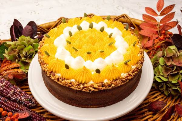 キル フェ ボンのハロウィン限定 かぼちゃ チョコレート タルト カボチャ畑をイメージ E レシピ 料理のプロが作る簡単レシピ 1 2ページ