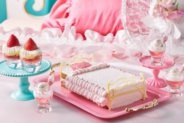 ヒルトン東京ベイ ピンクの宮殿 着想の苺デザートビュッフェ ベッド形ケーキ シャンデリアタルト E レシピ 料理のプロが作る簡単レシピ 1 2ページ