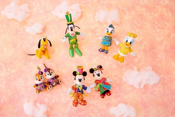 東京ディズニーリゾート40周年グッズ、カラフルなカチューシャ