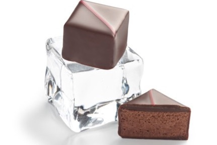 LA MAISON DU CHOCOLAT 時を越える魔法のレシピ LA MAISON DU CHOCOLAT 時を越える魔法のレシピ LA MAISON DU