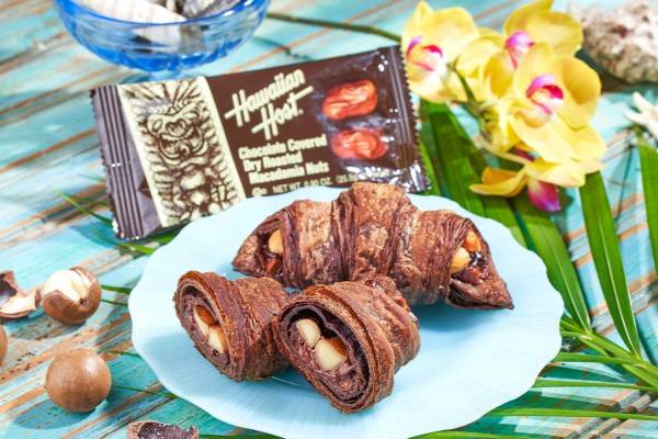 サンマルクカフェ“ゴロッと”マカダミアナッツ入り「プレミアム