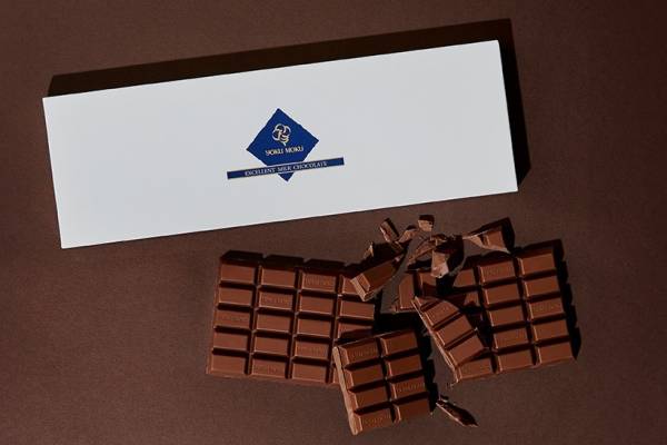 ヨックモックエクセントミルクチョコレート エクセレント ミルクチョコレート」 販売のお知らせ🍫 ＼ 公式