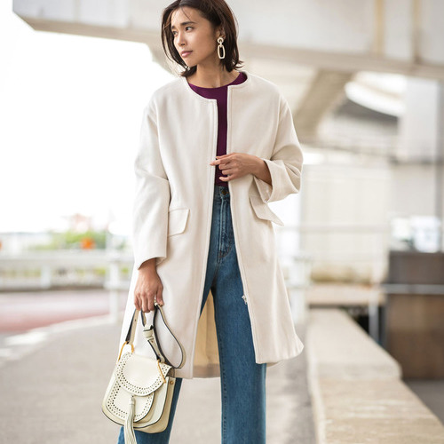 冬を楽しもう 上品な甘さをアピールできる 白コート コーデ集 18年11月23日 ウーマンエキサイト 1 4