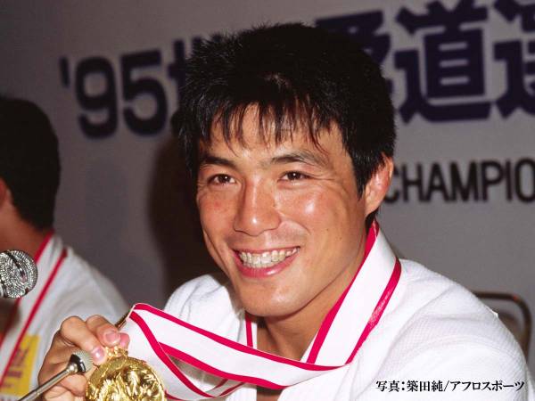 サイン本 古賀稔彦 世界を獲った男、その生き方 柔道 オリンピック金メダリスト サイン本 古賀稔彦 世界を獲った男、その生き方 柔道 オリンピック金