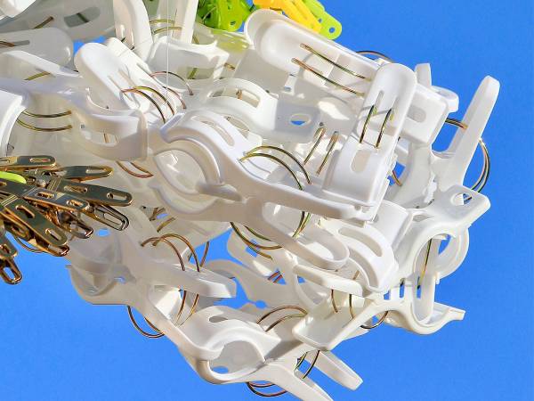 クオリティが高すぎる『洗濯バサミアート』に称賛の声 「最高の創造性