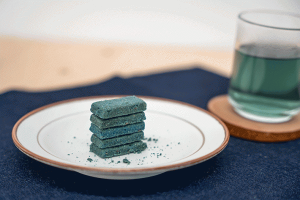 デニム色のクッキー　深山豆富店から『米粉デニムソルト』が発売！