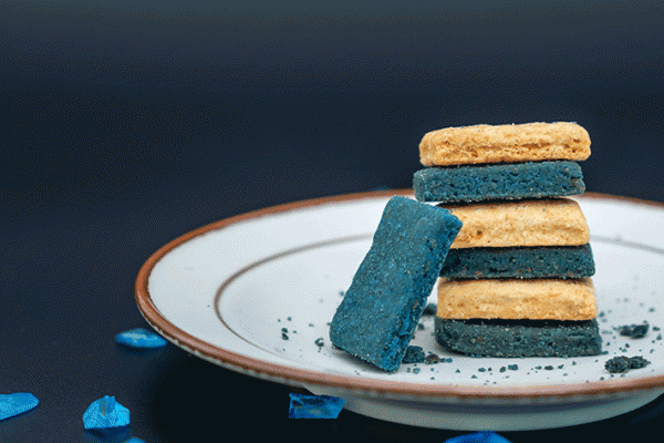 デニム色のクッキー　深山豆富店から『米粉デニムソルト』が発売！