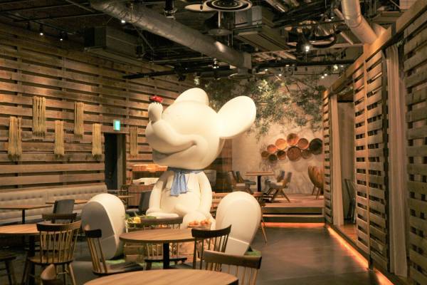 東京 親子で楽しめるコンセプトカフェ4選 ディズニーが送るヘルシーカフェも E レシピ 料理のプロが作る簡単レシピ 1 5ページ