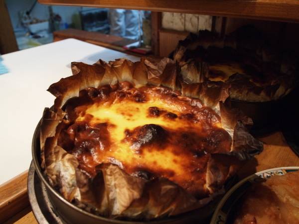 もったり 濃厚 こんがり焼けた Gazta のバスクチーズケーキ E レシピ 料理のプロが作る簡単レシピ 1 3ページ