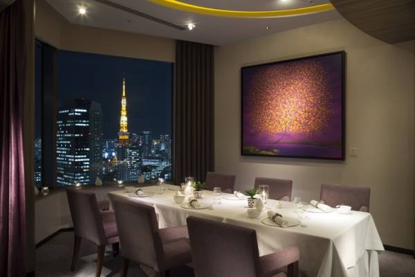 東京タワーが見える絶景とともに最高級のフレンチを堪能 ピエール ガニェール 六本木 E レシピ 料理のプロが作る簡単レシピ 1 4ページ