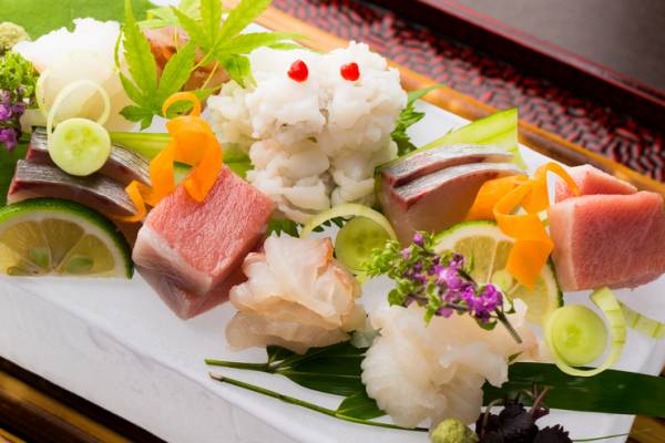雰囲気たっぷり デートで使いたい福岡の隠れ家風のお店５選 E レシピ 料理のプロが作る簡単レシピ 1 6ページ