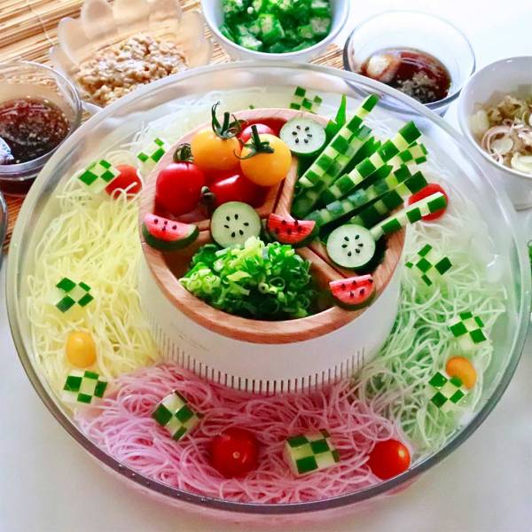 きゅうりの切り方だけでこんなに華やかに 彩り流しそうめん E レシピ 料理のプロが作る簡単レシピ 1 1ページ