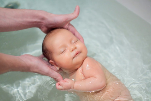 お風呂で困ることナンバーワン 赤ちゃんの うんち予防 3つ 16年12月4日 ウーマンエキサイト 1 2
