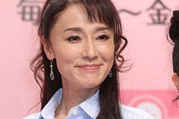 浅野ゆう子 ブログで一般男性との結婚を報告 18年1月11日 ウーマンエキサイト