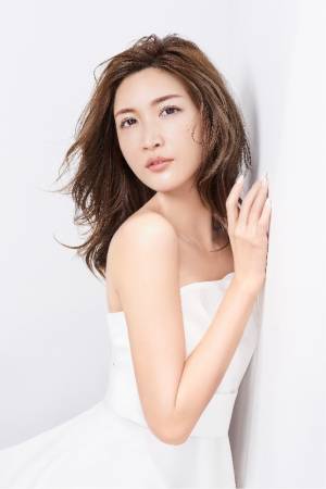 Spa treatment」のイメージモデルに紗栄子さんを起用｜ウーマンエキサイト(1/2)