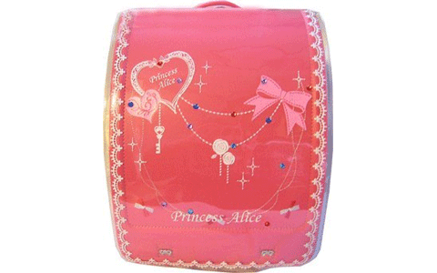 いまや小学生の常識!?　ランドセルカバーのラインナップがスゴイ