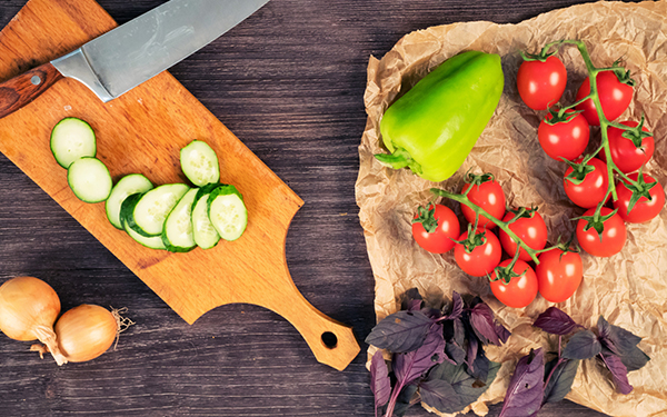 プロはまな板は3種類が常識 料理上手になれる方法とは E レシピ 料理のプロが作る簡単レシピ 1 2ページ