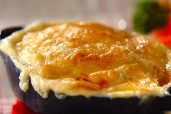 里芋は煮もの以外も美味しい 里芋のグラタン E レシピ 料理のプロが作る簡単レシピ 1 1ページ