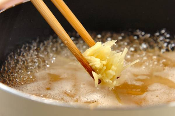 疲れた胃を癒してくれる 大根とショウガのスープ E レシピ 料理のプロが作る簡単レシピ 1 1ページ