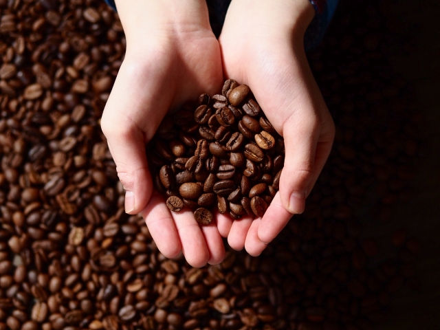 コーヒーに含まれるカフェインの量について効果や持続時間まで解説 E レシピ 料理のプロが作る簡単レシピ 1 1ページ