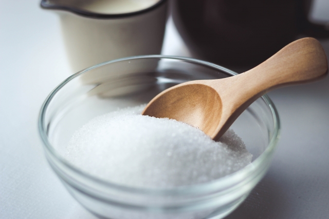 砂糖には賞味期限がない 正しい保存方法と固まった場合の戻し方も解説 E レシピ 料理のプロが作る簡単レシピ 1 1ページ