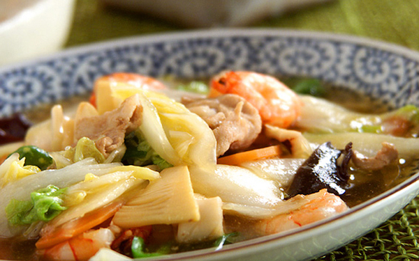 ご飯や揚げ麺にかけても美味しい！　中華の定番「具だくさんの八宝菜」