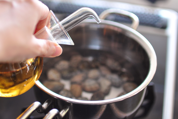 あさりの味噌汁 酢でカルシウムアップ 酢入りあさりの味噌汁 の作り方 E レシピ 料理のプロが作る簡単レシピ 1 1ページ