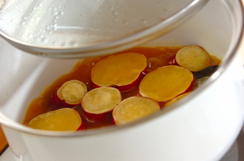 サツマイモのハニーオレンジ煮の作り方2