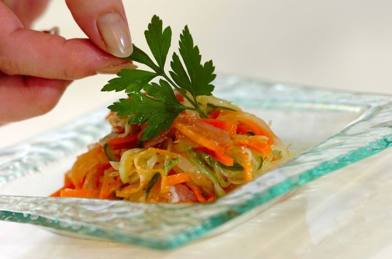 生ハムと野菜のマリネの作り方3