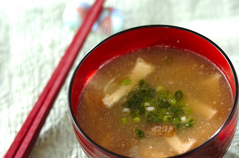 ゴボウと油揚げのみそ汁