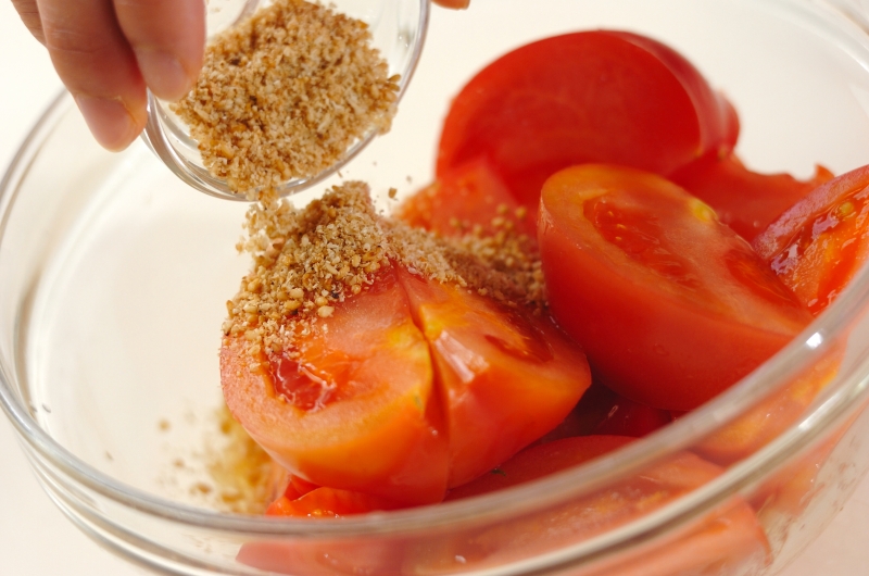 フレッシュ！ トマトサラダ 中華風で食べ飽きない by山下 和美さんの作り方1