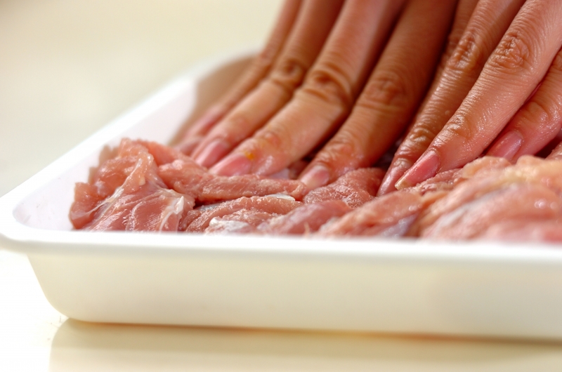 鶏肉のグリル野菜の蒸し煮添えの下準備1