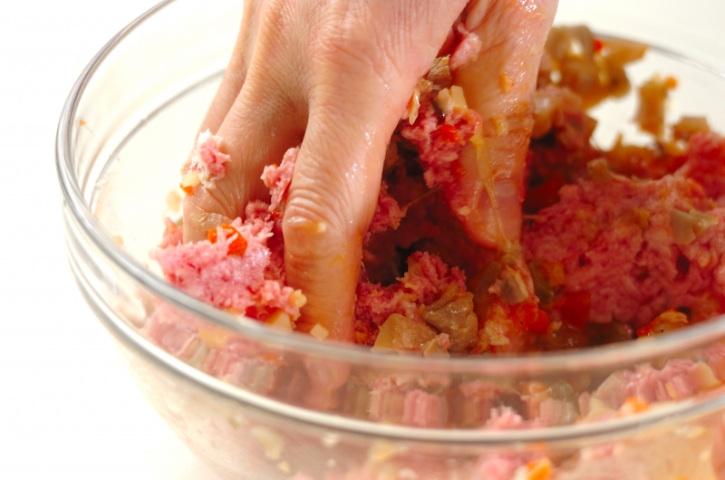 具だくさん肉団子の下準備1