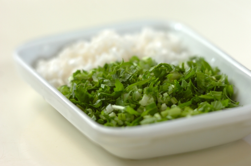 七草粥（七草がゆ）・カリカリジャコのせの下準備1