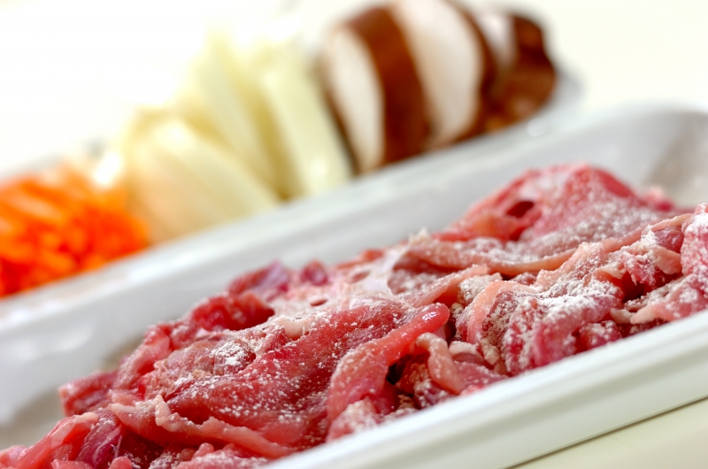 一番簡単！豚肉の焼き 野菜たっぷりでご飯すすむ by金丸 利恵さんの下準備1