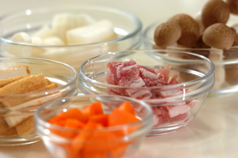 豚汁の下準備1