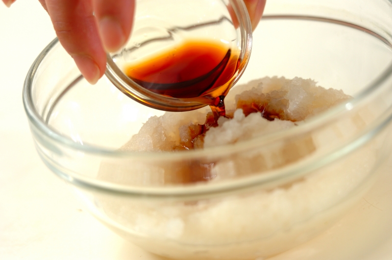 アボカドのカブおろし和えの作り方1