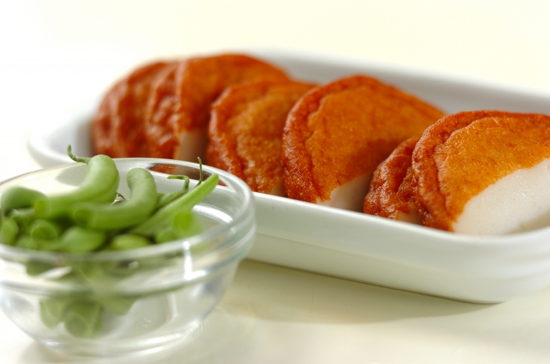 さつま揚げとインゲンの煮物の下準備1